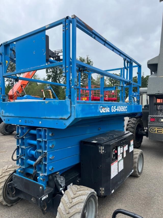 2014 Genie GS-4069 DC-3