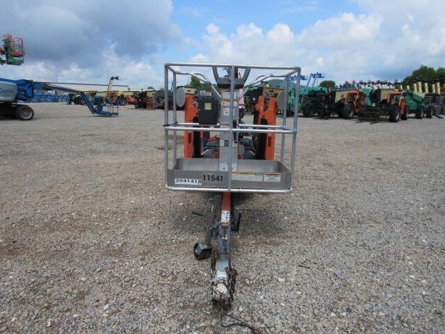 2019 JLG T350-3