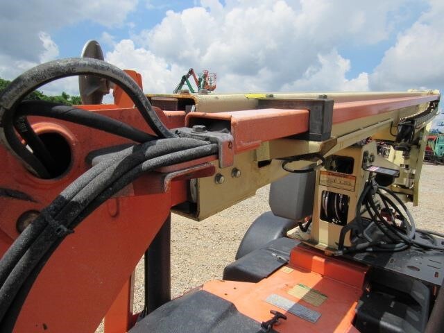 2019 JLG T350-14