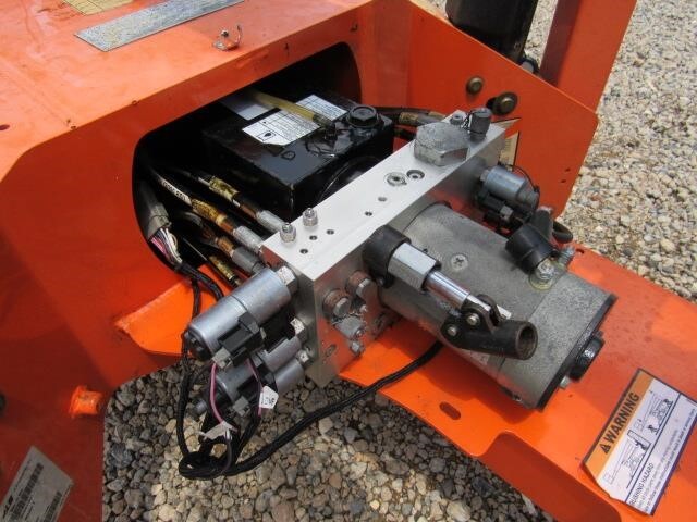 2019 JLG T350-21