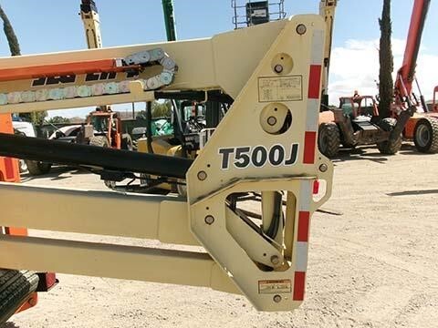 2019 JLG T500J-18