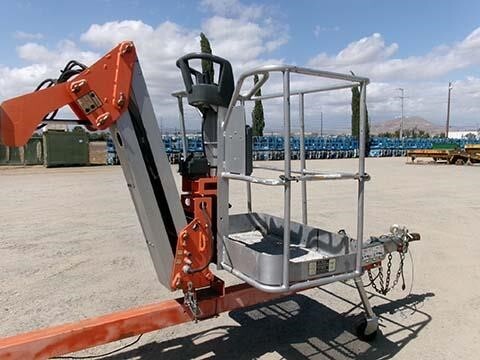 2019 JLG T500J-20