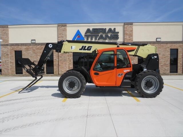 2026 JLG 943
