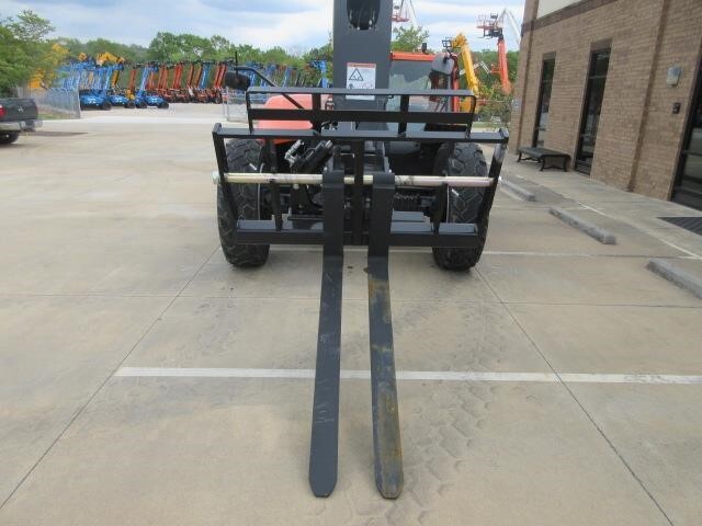 2026 JLG 943-8