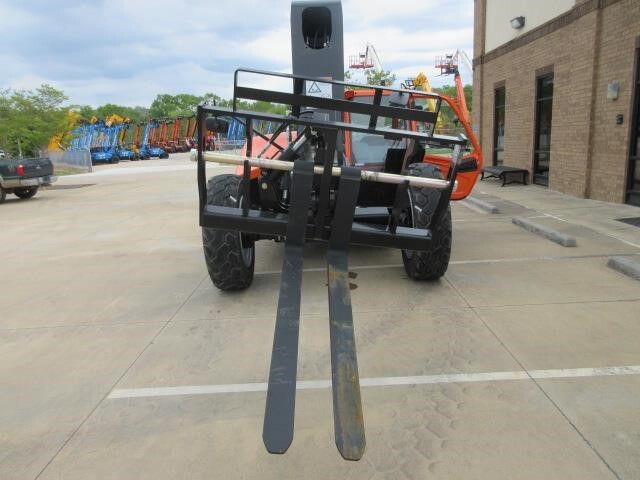 2026 JLG 943-9