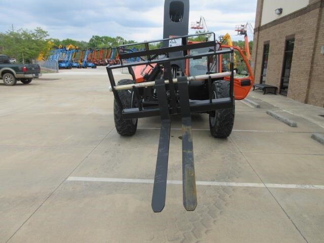 2026 JLG 943-10