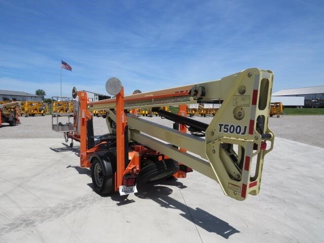 2020 JLG T500J-8