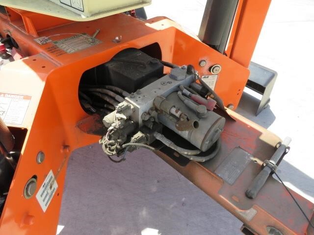 2020 JLG T500J-16