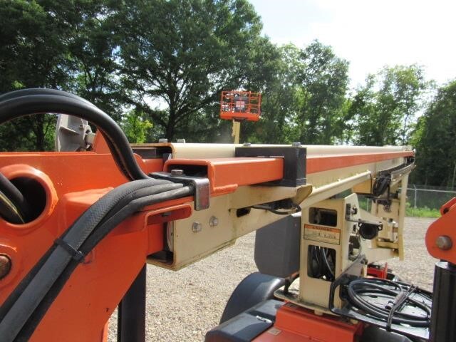 2019 JLG T350-14