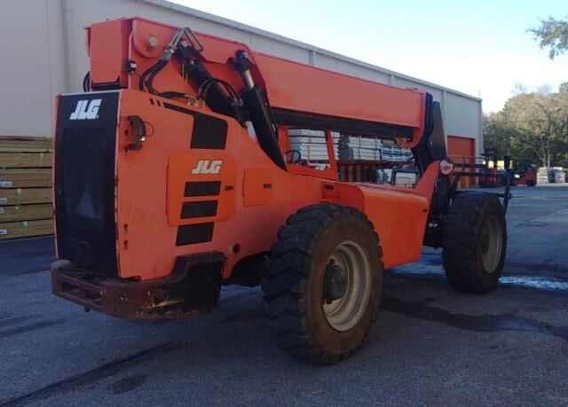 2016 SkyTrak 8042-3