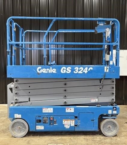 2019 Genie GS-3246