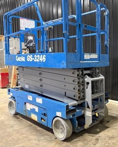 2019 Genie GS-3246-2