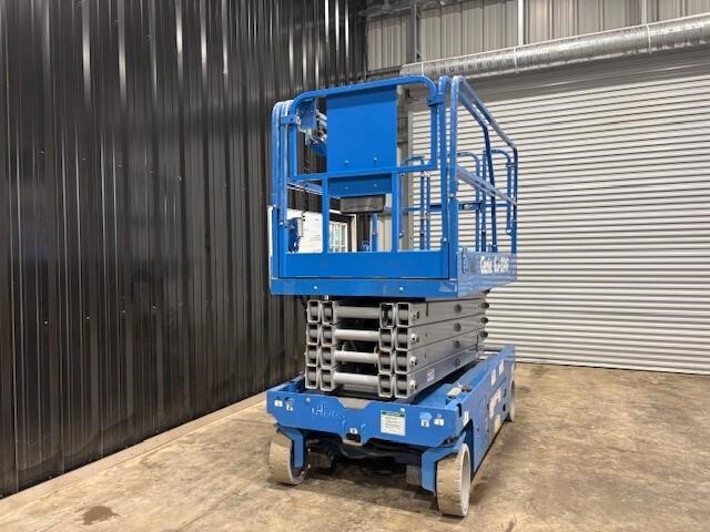 2019 Genie GS-3246-5