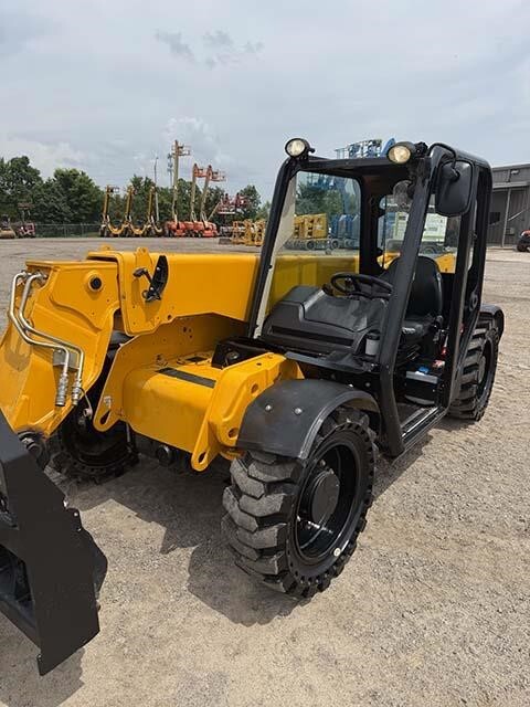 2021 JCB 505-20 TC