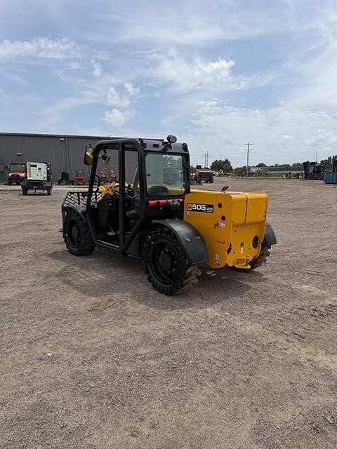 2021 JCB 505-20 TC-3