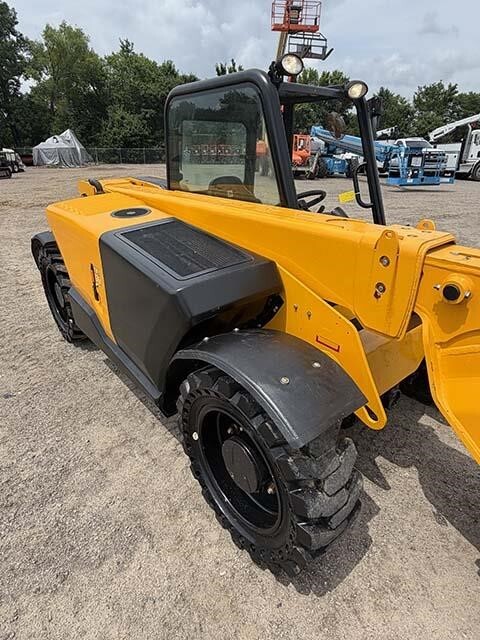 2021 JCB 505-20 TC-33