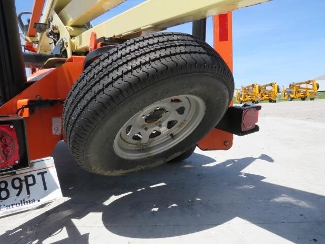 2019 JLG T350-10