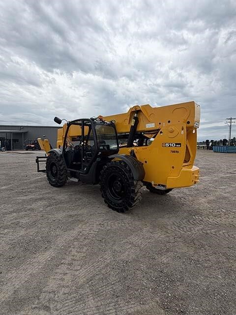 2022 JCB 510-56-6