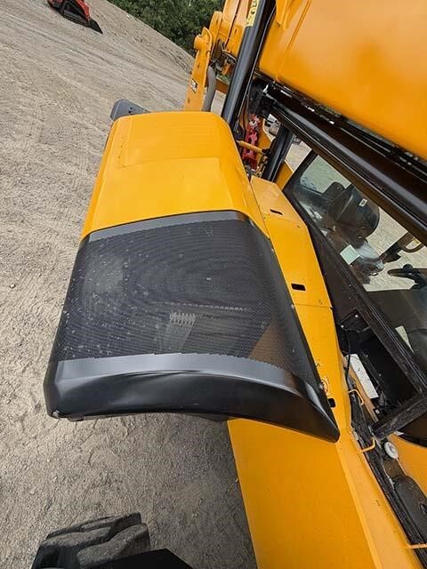 2022 JCB 510-56-32