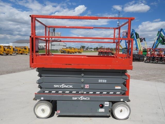 2019 Skyjack SJ4632