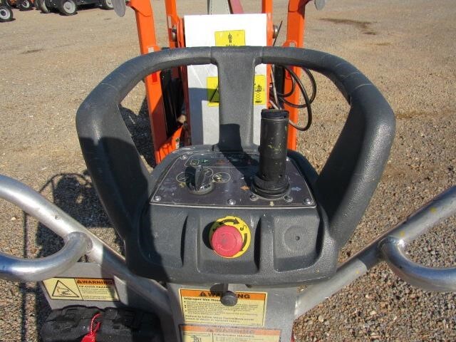 2019 JLG T500J-9