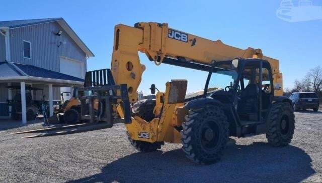 2023 JCB 510-56
