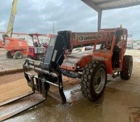 2019 SkyTrak 8042