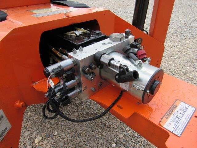 2019 JLG T350-22