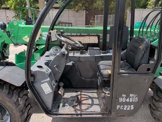 2016 Genie GTH-5519-17