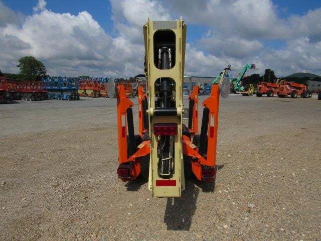 2020 JLG T350-7