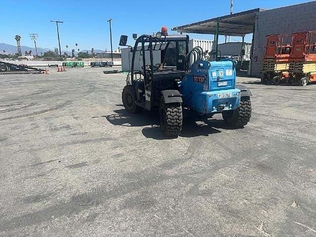 2015 Genie GTH-5519-3