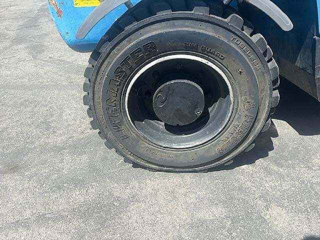 2015 Genie GTH-5519-12