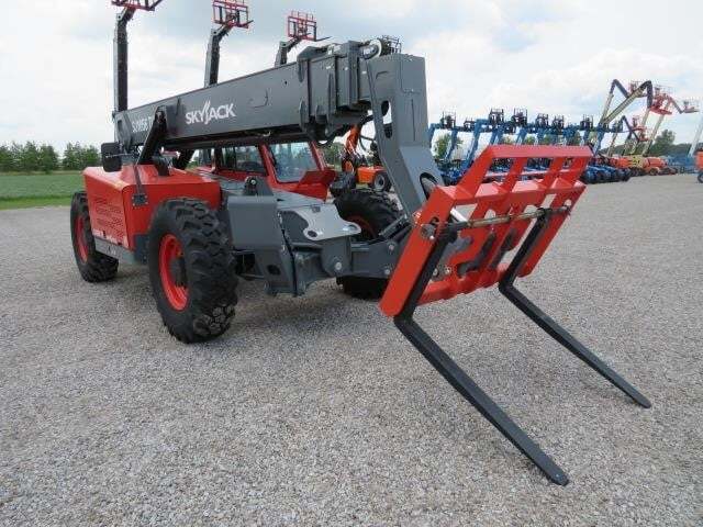 2026 Skyjack SJ1056 TH-4