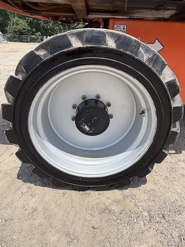 2021 JLG 660SJ-10