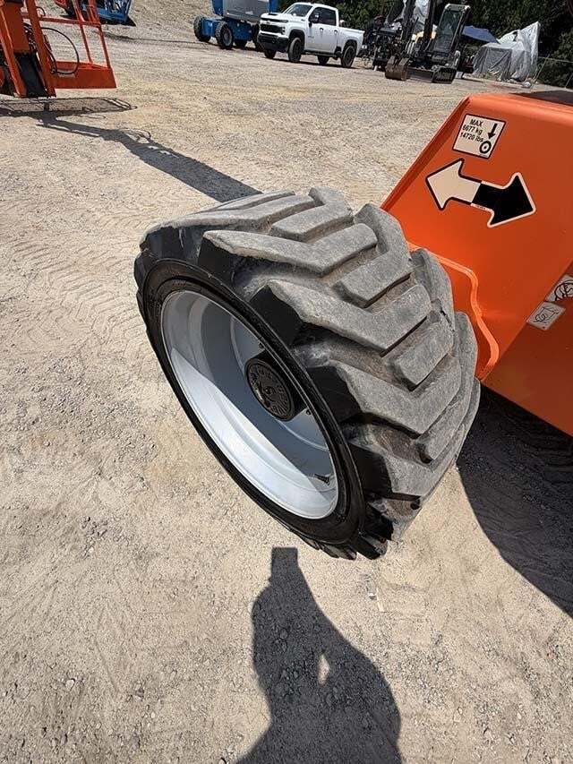 2021 JLG 660SJ-14