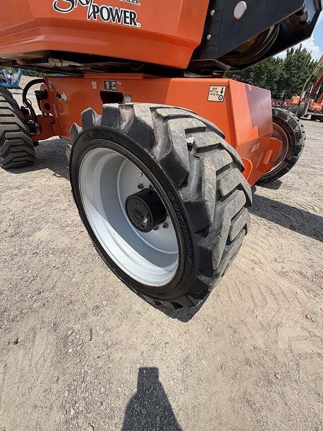 2021 JLG 660SJ-16