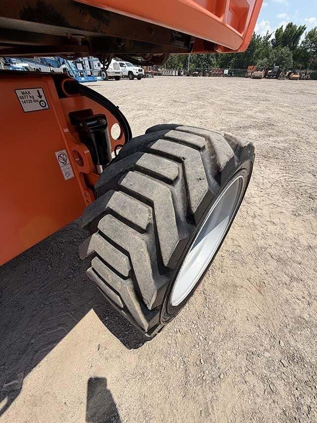 2021 JLG 660SJ-20