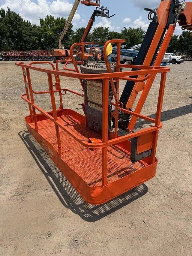 2021 JLG 660SJ-44
