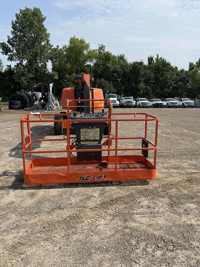 2021 JLG 660SJ-3