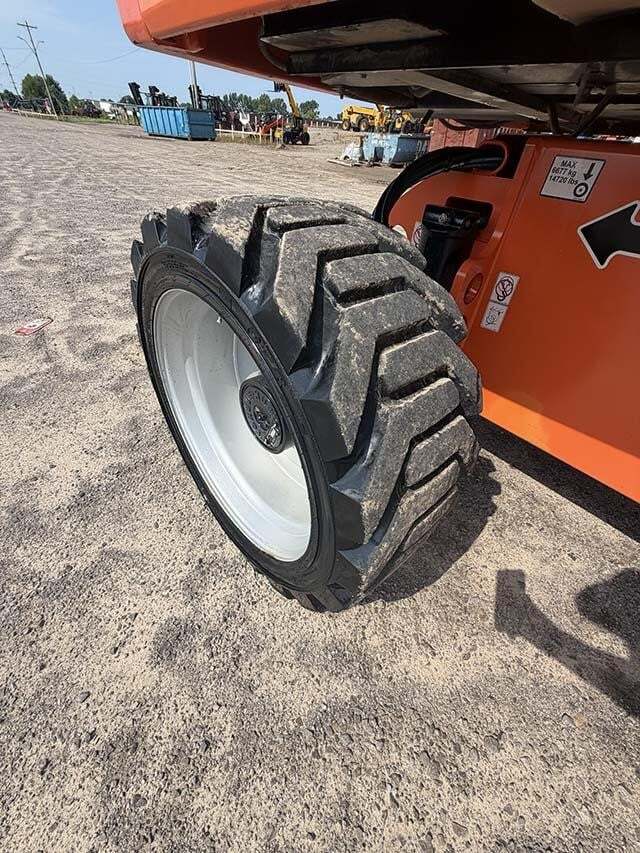 2021 JLG 660SJ-19