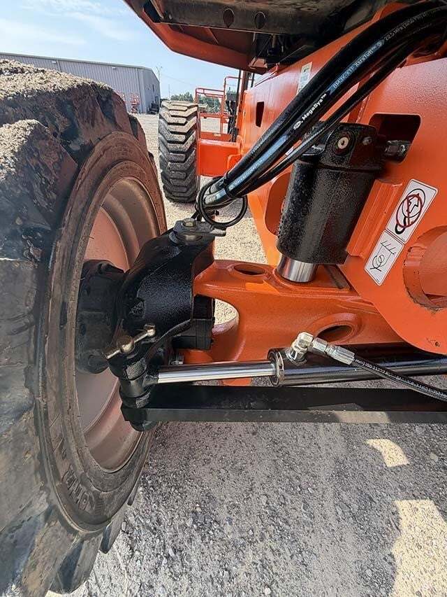 2021 JLG 660SJ-22