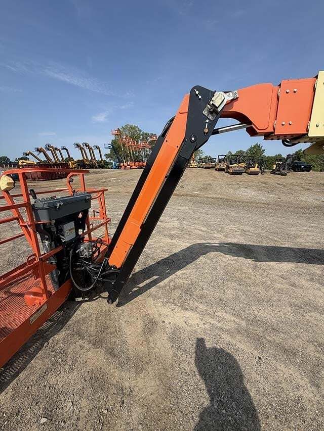 2021 JLG 660SJ-47