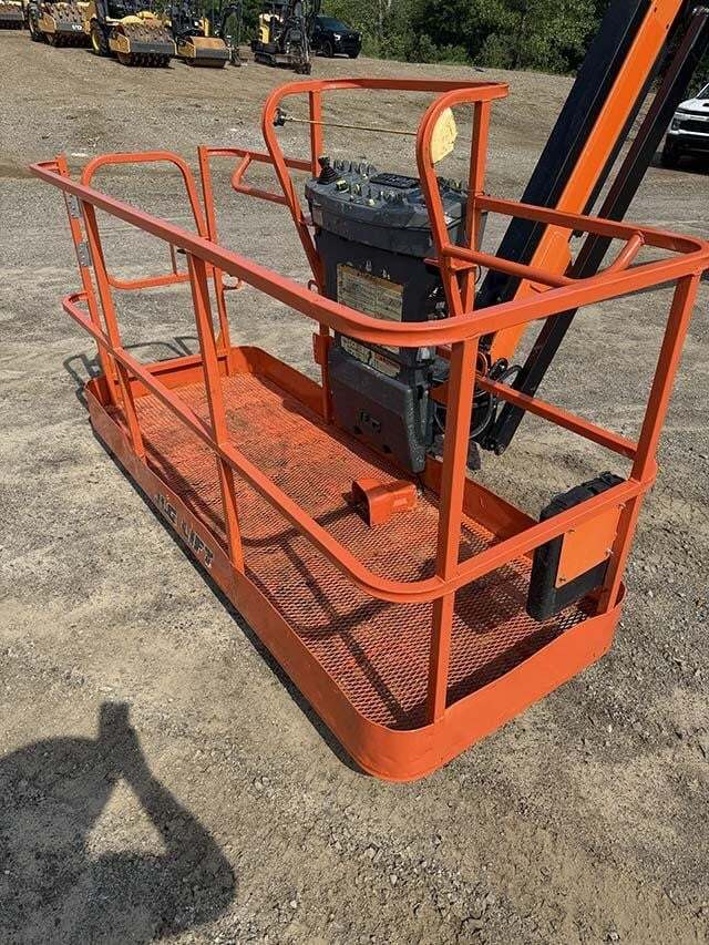 2021 JLG 660SJ-49