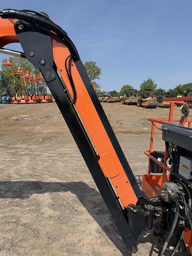 2021 JLG 660SJ-55