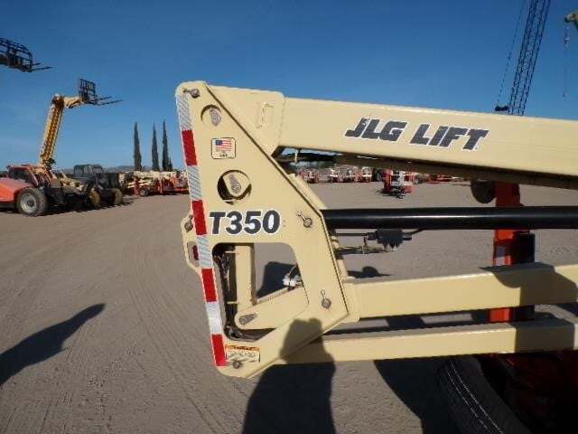 2019 JLG T350-13