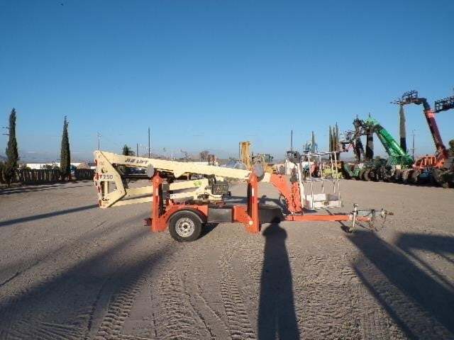 2019 JLG T350-4