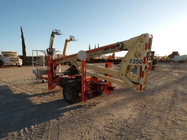 2019 JLG T350-6