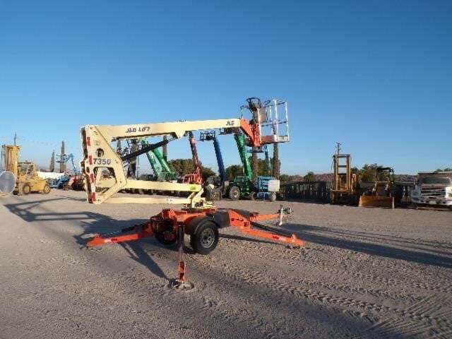 2019 JLG T350-18