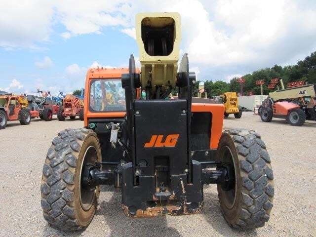 2021 JLG 742-7