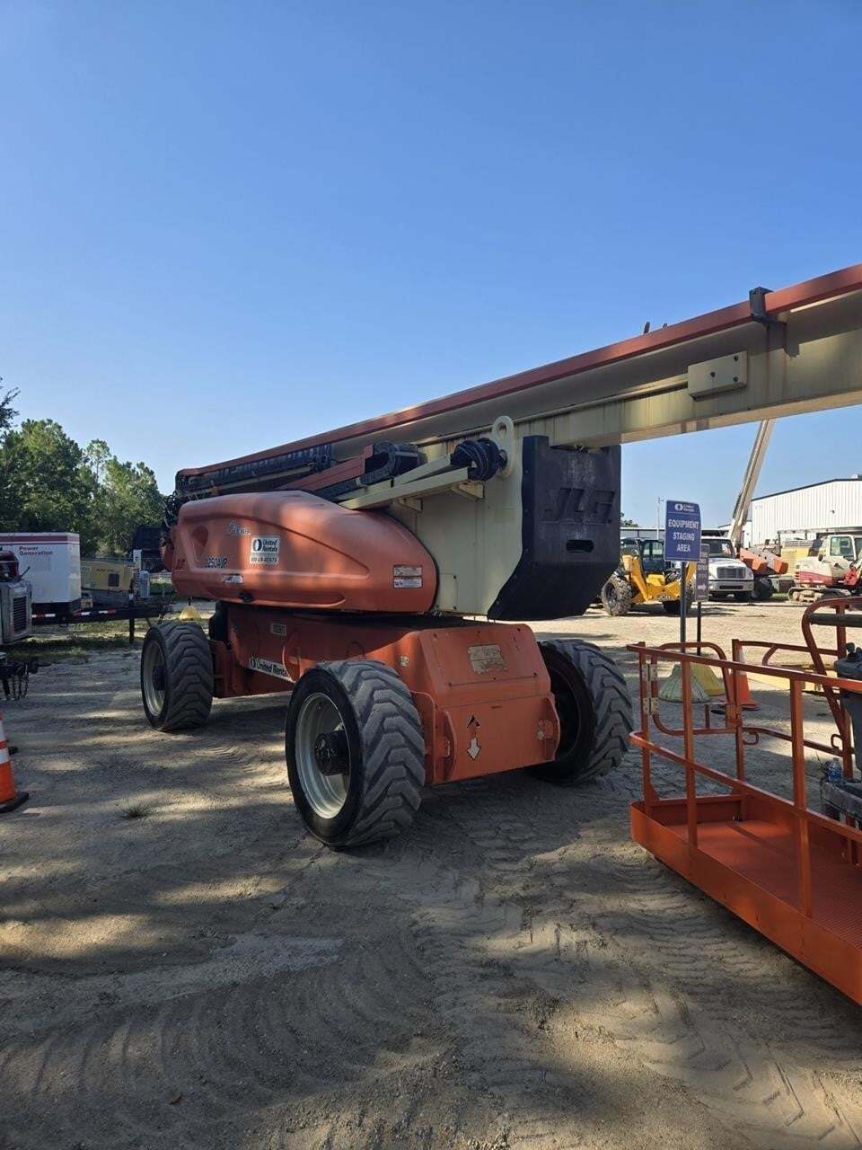 2018 JLG 1250AJP